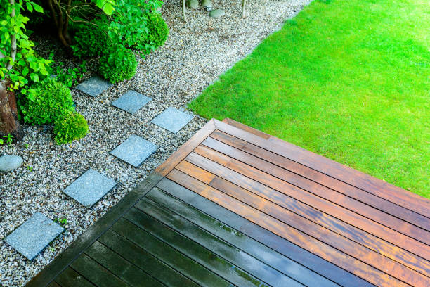 Why Choose Our Pressure Washing Services in Illinois